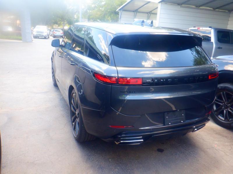 Land Rover Range Rover Sport  2025