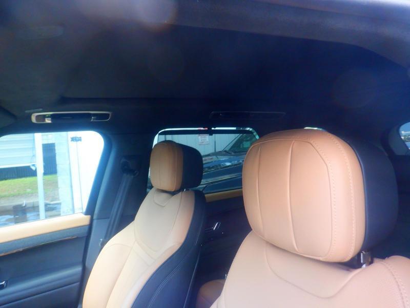 Land Rover Range Rover Sport  2025