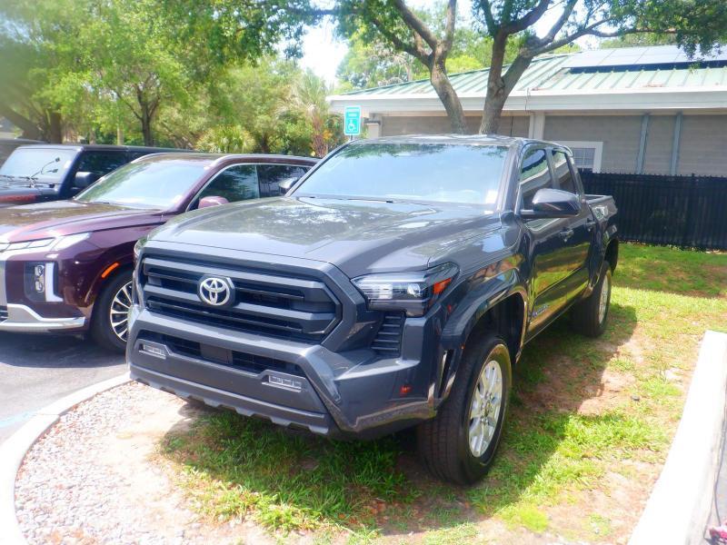 Toyota Tacoma  2024
