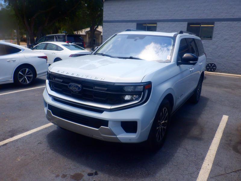 Ford Expedition  2025