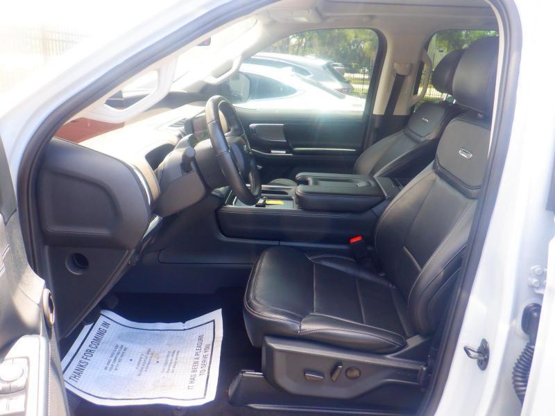 Ford Expedition  2025