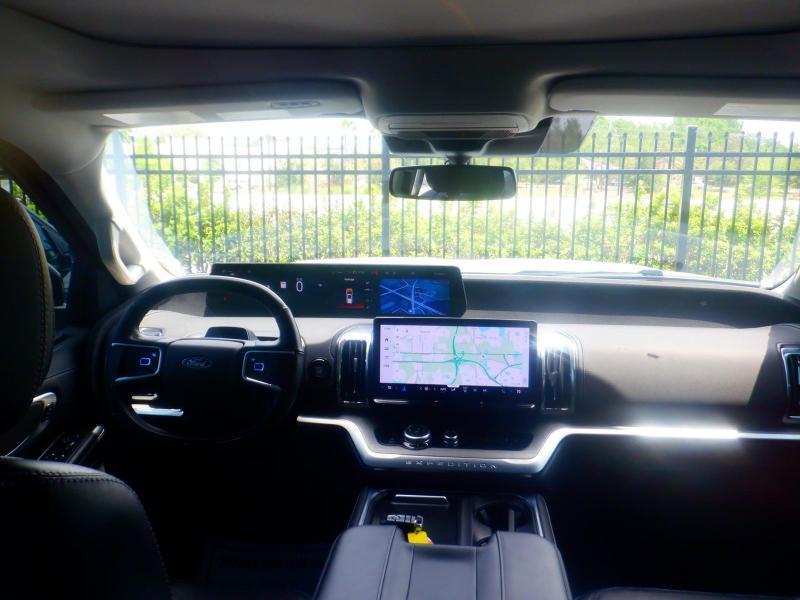 Ford Expedition  2025