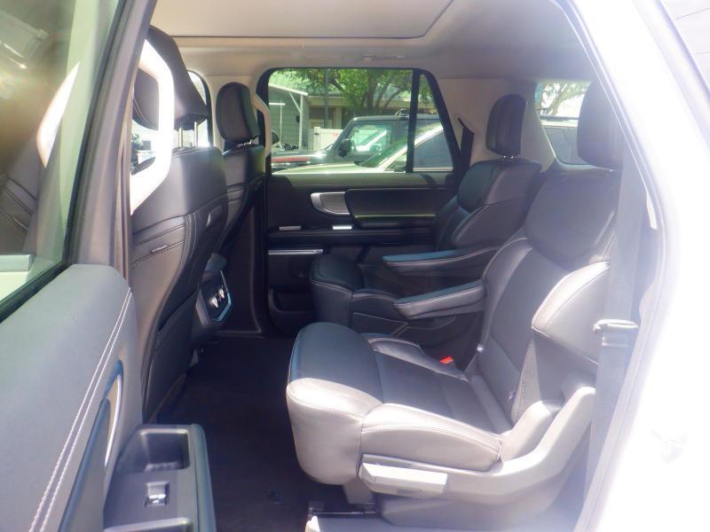 Ford Expedition  2025