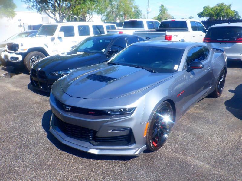 Chevrolet Camaro  2021