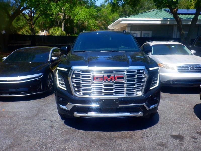 GMC Yukon  2025