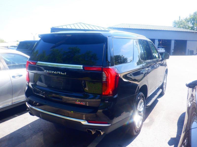 GMC Yukon  2025