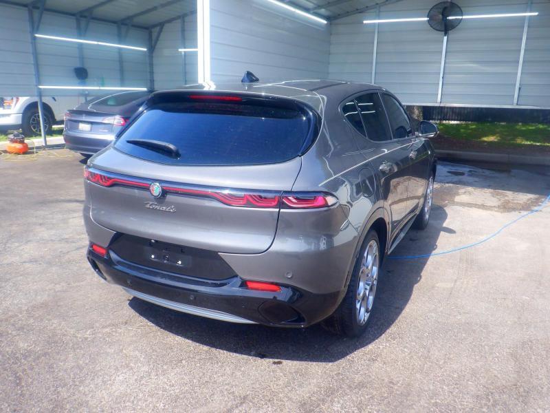 Alfa Romeo Tonale  2024