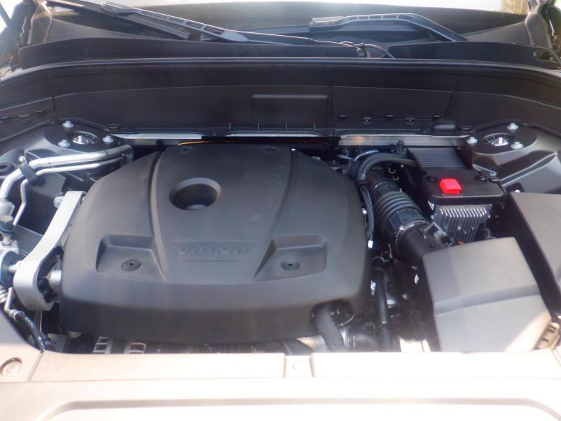 Volvo XC90  2021