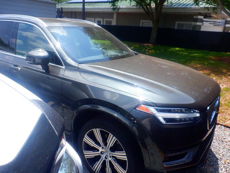 Volvo XC90  2021
