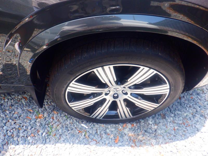 Volvo XC90  2021