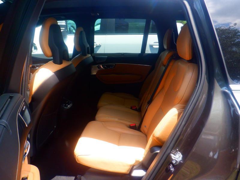 Volvo XC90  2021