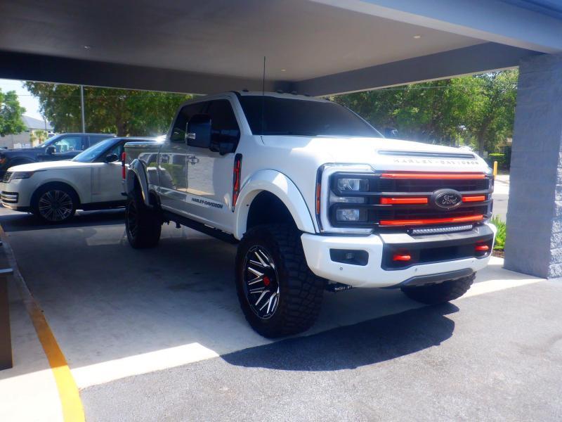 Ford F-250 SD  2024