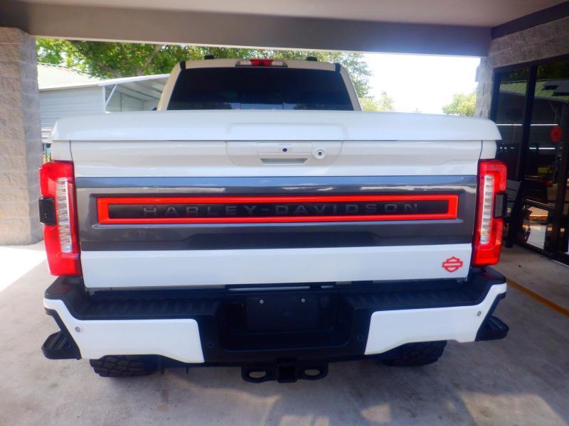 Ford F-250 SD  2024