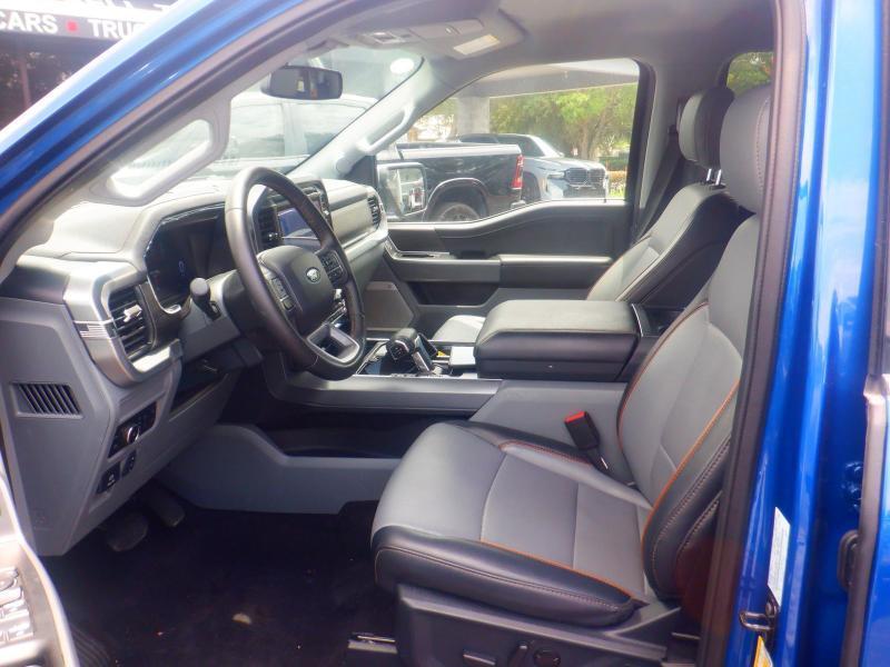 Ford F-150  2025