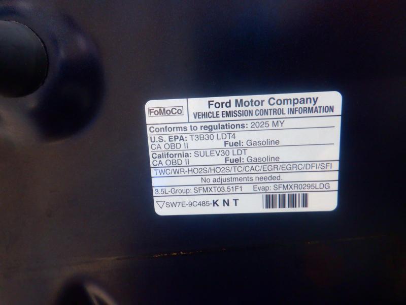Ford F-150  2025