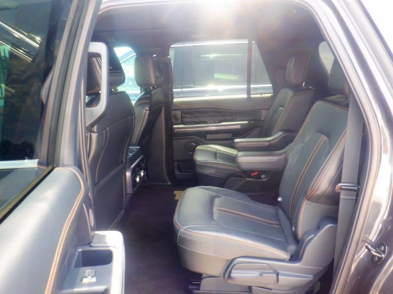 Ford Expedition  2023