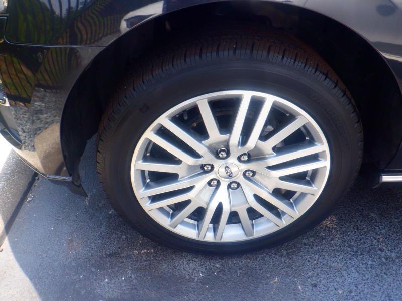 Ford Expedition  2023
