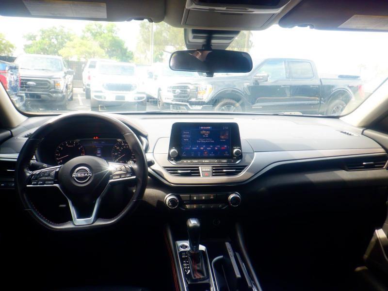 Nissan Altima SR 2024