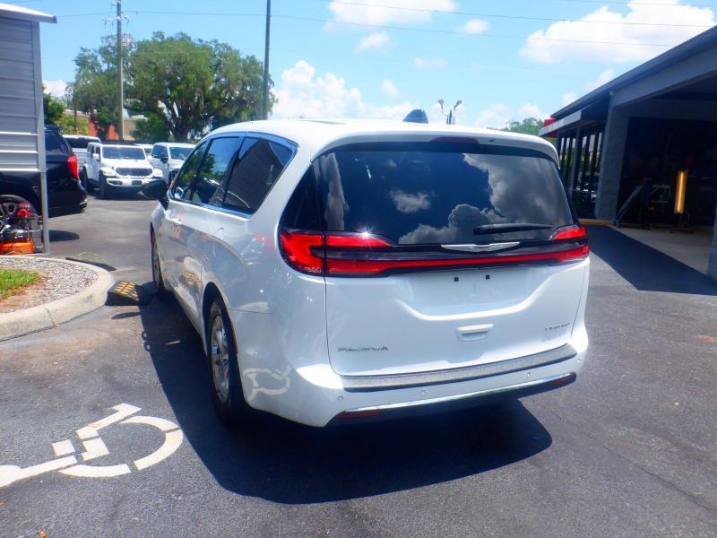 Chrysler Pacifica  2024