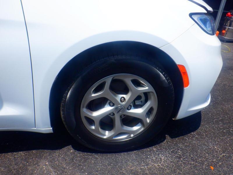 Chrysler Pacifica  2024
