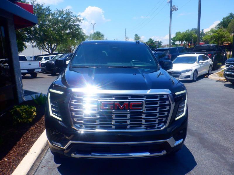 GMC Yukon  2025