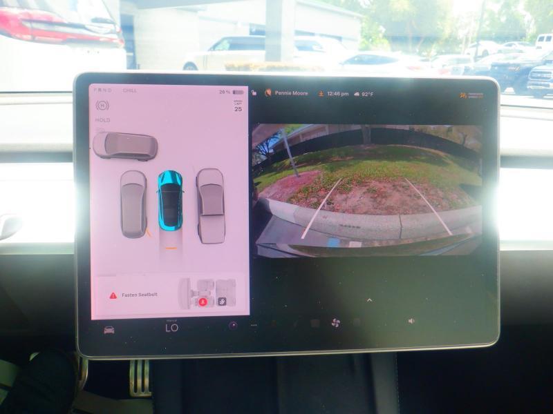 Tesla Model 3  2021