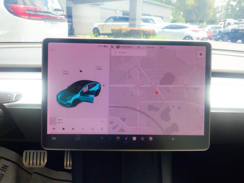 Tesla Model 3  2021