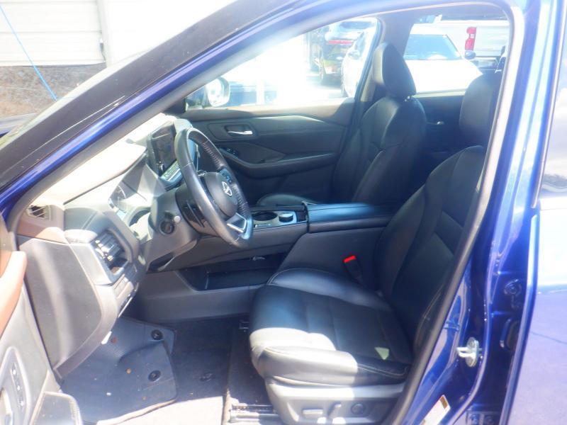 Nissan Rogue  2023