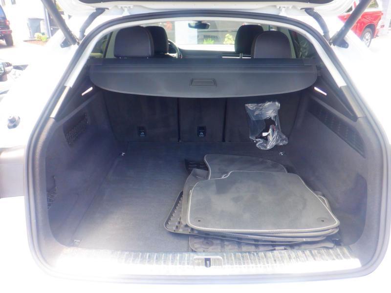 Audi Q8  2023