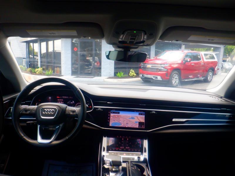 Audi Q8  2023