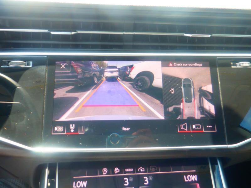 Audi Q8  2023