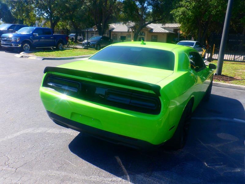 Dodge Challenger  2023