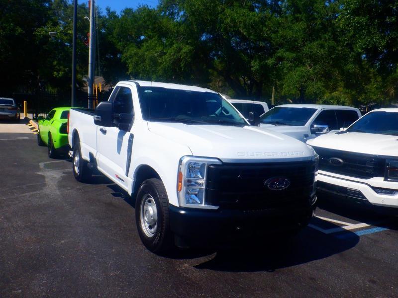Ford F-250 SD  2024