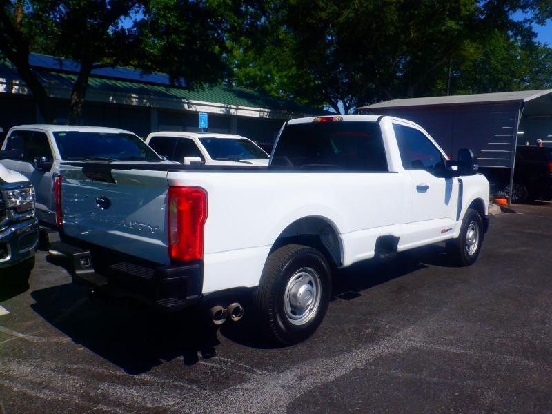Ford F-250 SD  2024