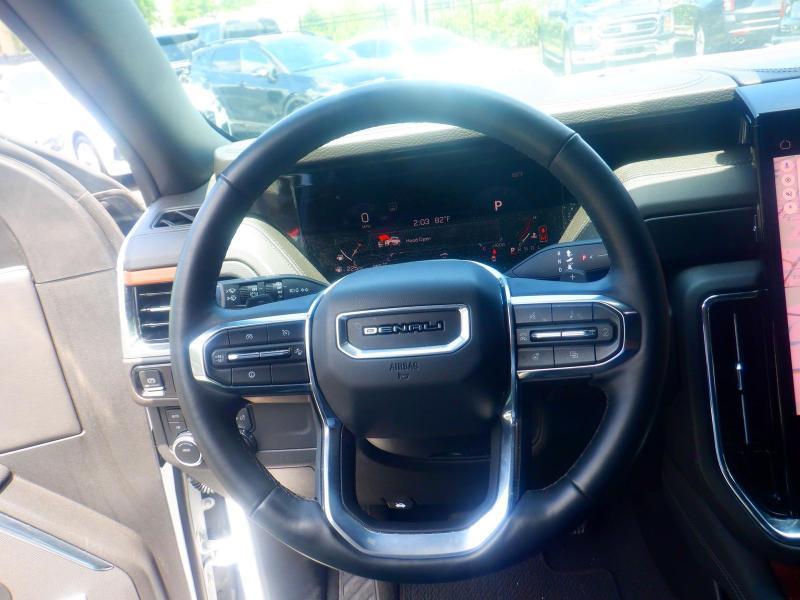 GMC Yukon XL  2025