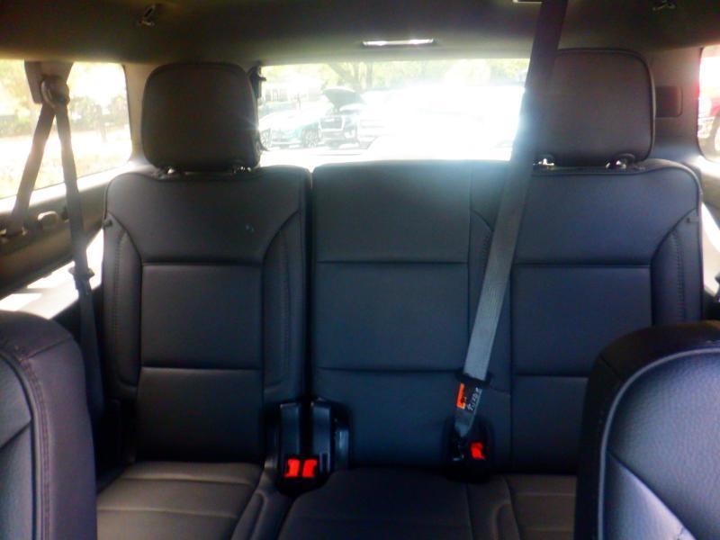 GMC Yukon XL  2025