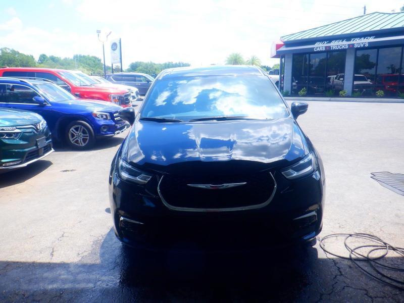 Chrysler Pacifica Select 2025