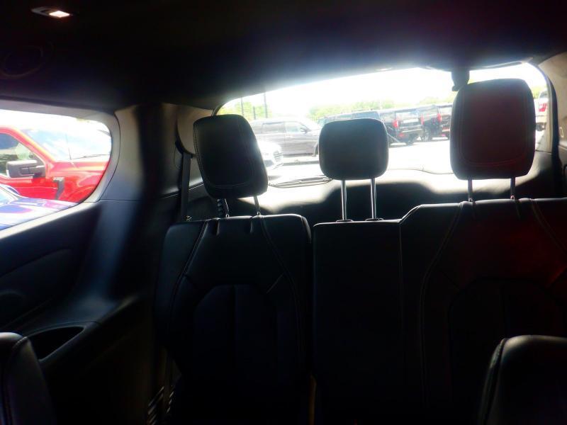 Chrysler Pacifica Select 2025