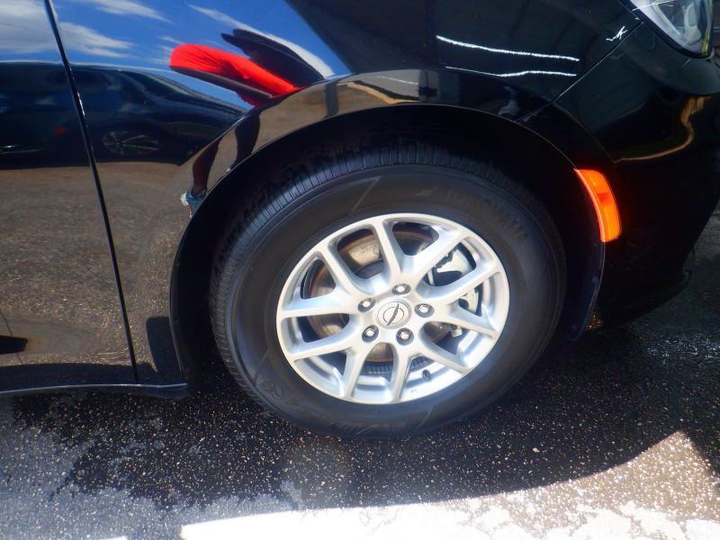 Chrysler Pacifica Select 2025
