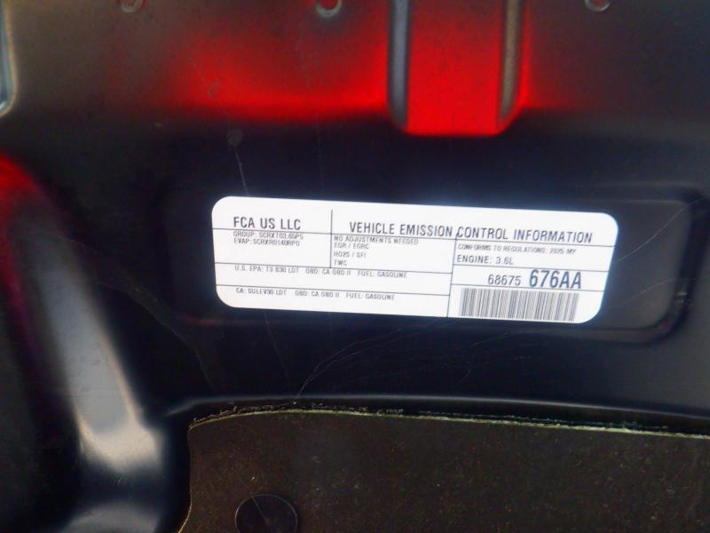Chrysler Pacifica Select 2025