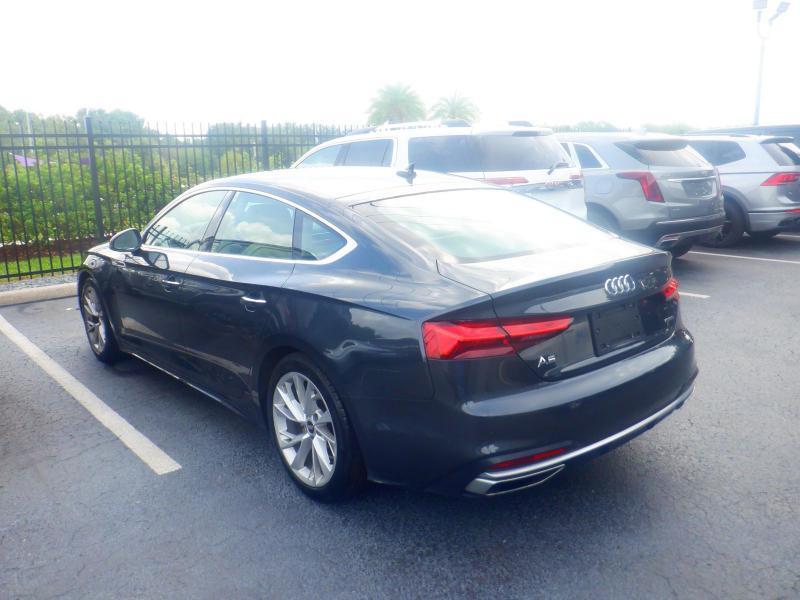 Audi A5  2023