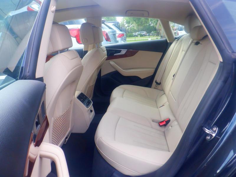 Audi A5  2023