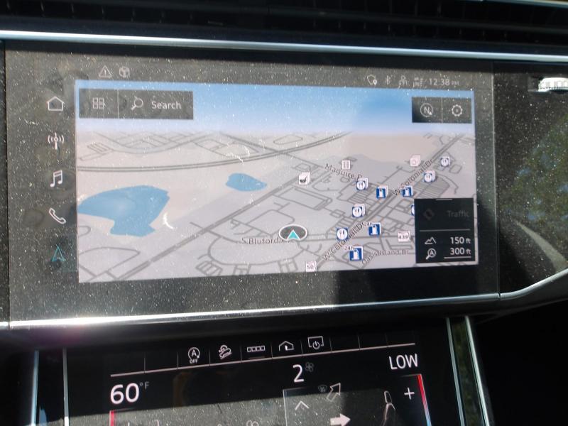 Audi Q8  2023