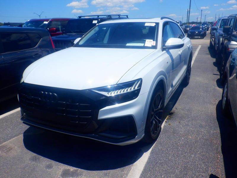 Audi Q8  2023