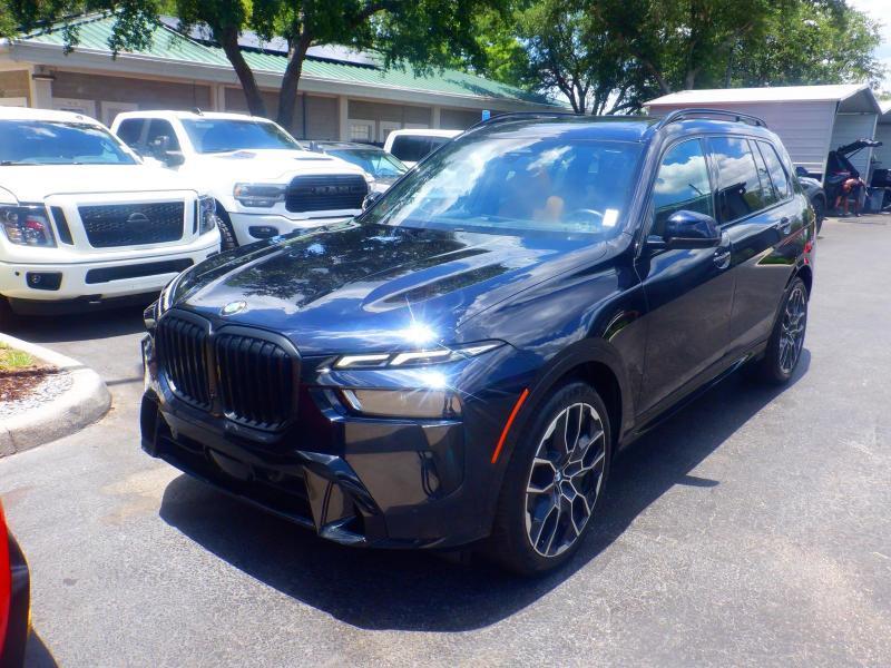 BMW X7 xDrive40i 2023