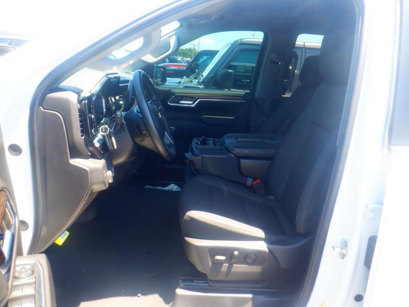 Chevrolet Silverado 1500 LT Crew Cab 4WD 2024