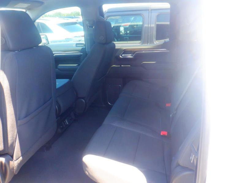 Chevrolet Silverado 1500 LT Crew Cab 4WD 2024