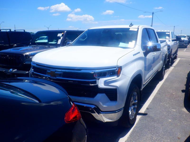 Chevrolet Silverado 1500 LT Crew Cab 4WD 2024