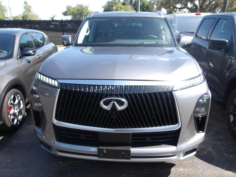 Infiniti QX80  2025