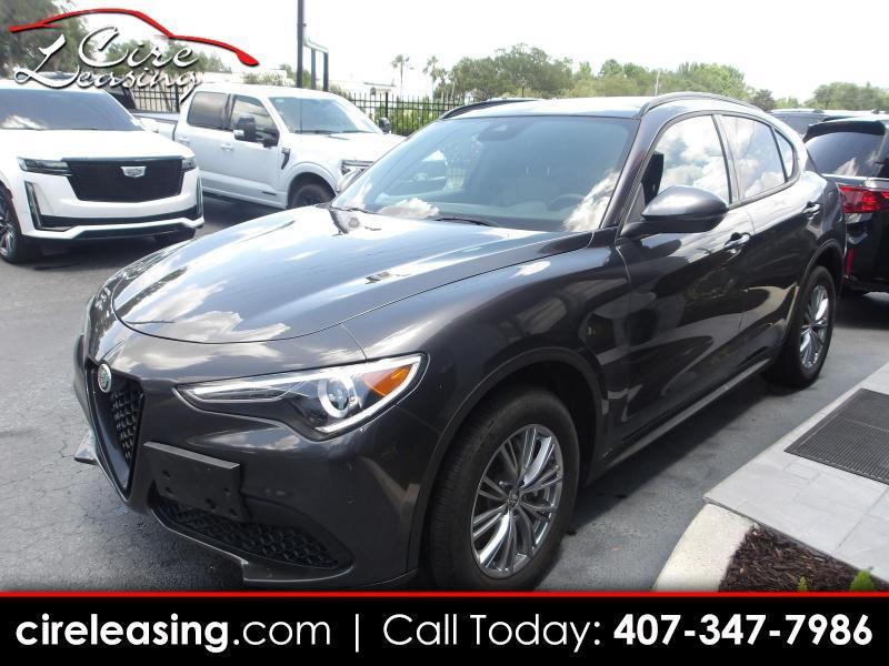 2023 Alfa Romeo Stelvio Sprint AWD Navigation